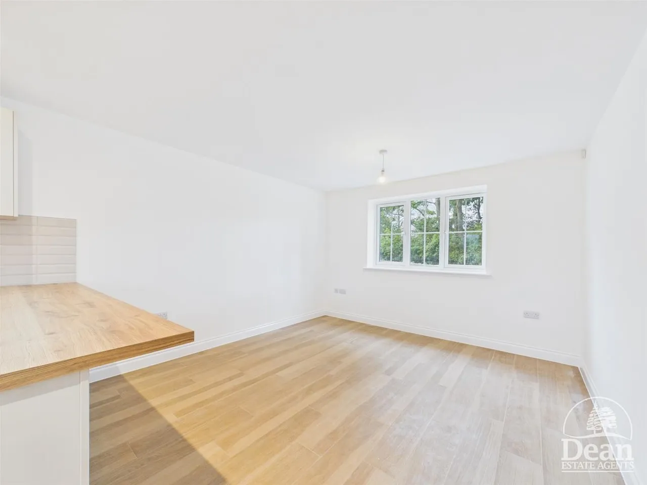 Old Dairy Way, Netherend, GL15, photo 5