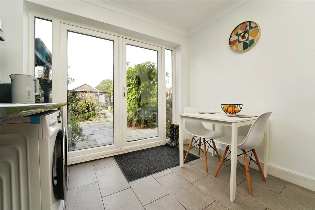 Woodcock Close, Abbeydale, GL4, photo 6