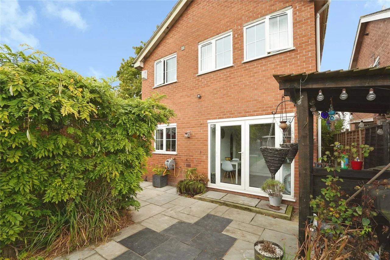 Woodcock Close, Abbeydale, GL4, photo 15