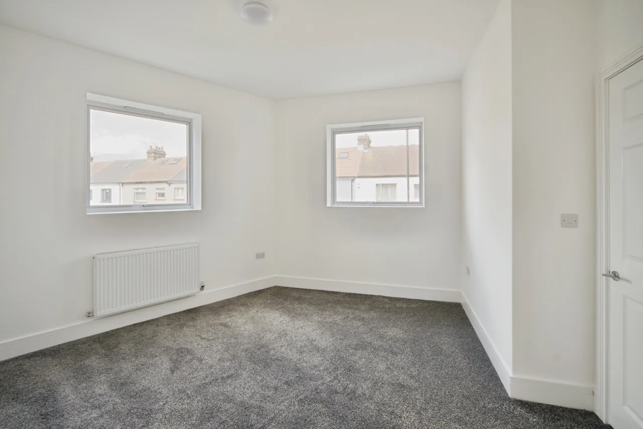 Burges Road, East Ham, London, E6, photo 3