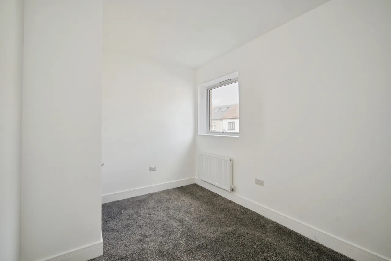 Burges Road, East Ham, London, E6, photo 11