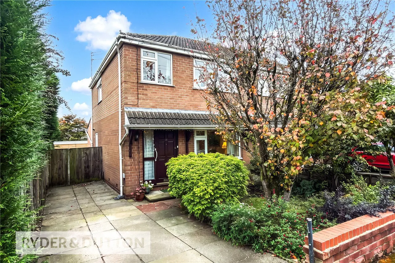 3 bed house for sale, Partridge Road, Woodhouses, M35