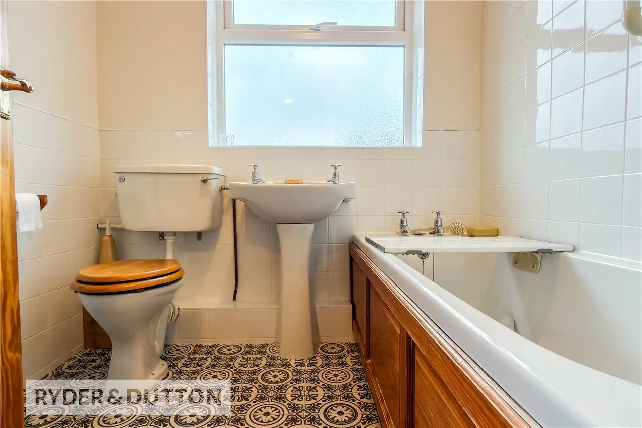 Partridge Road, Woodhouses, M35, photo 12