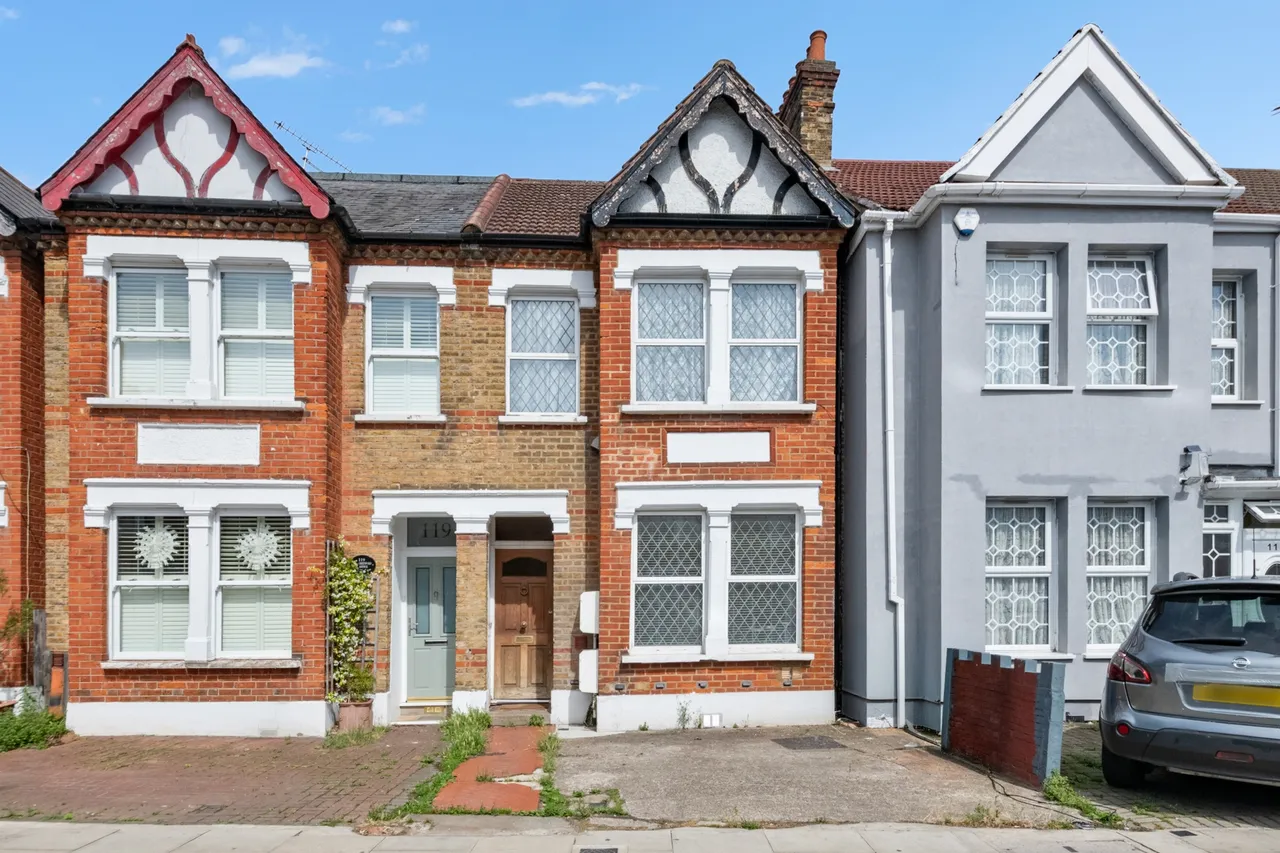 2 bed flat for sale, Greenford Avenue, Hanwell, W7