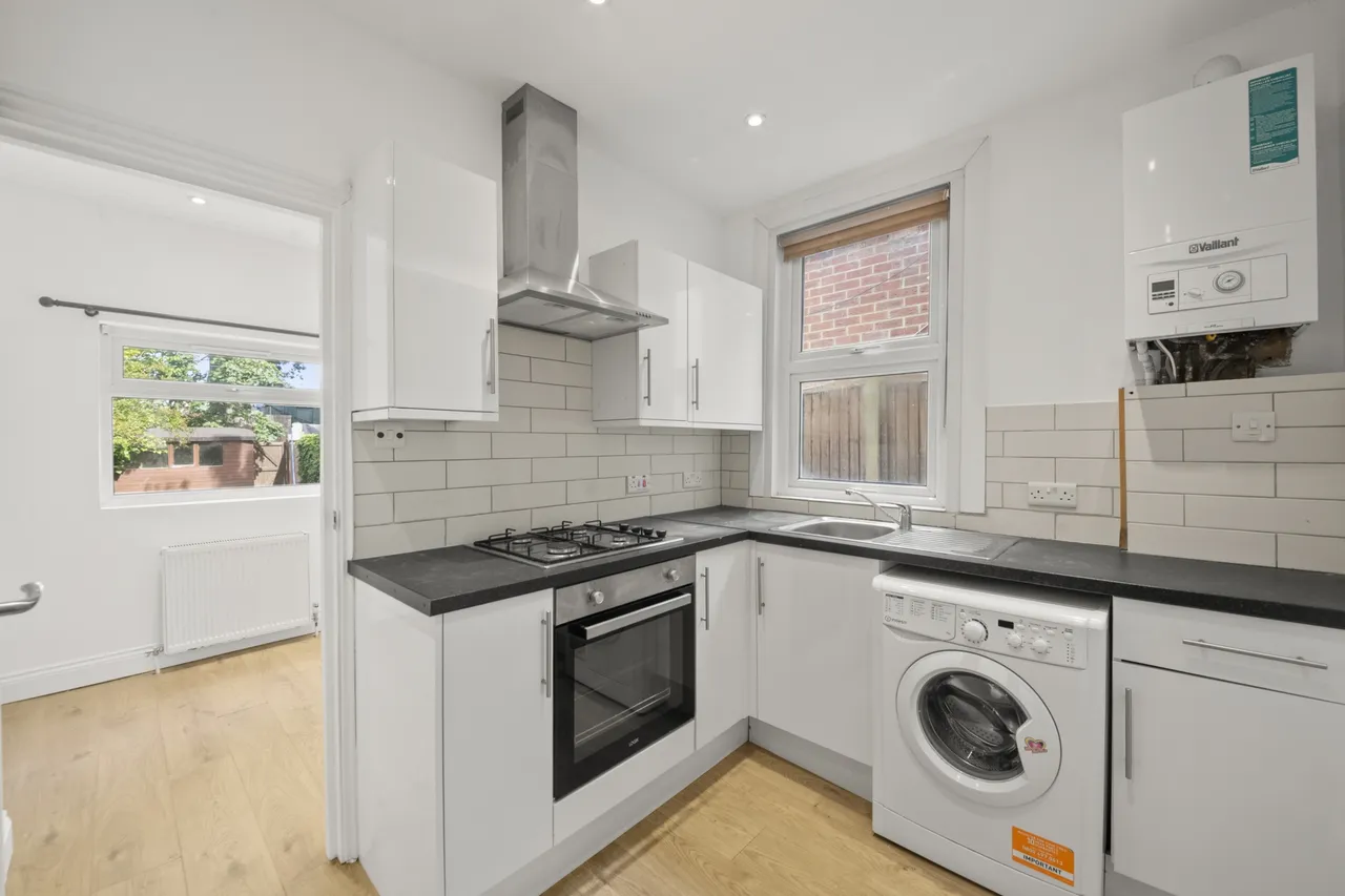 Greenford Avenue, Hanwell, W7, photo 4