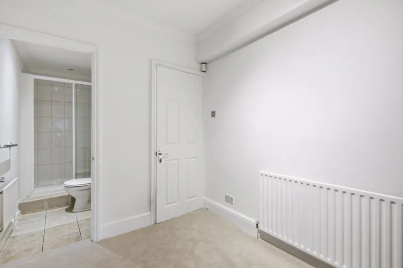 Crossfield Road, London NW3 4NT, photo 9