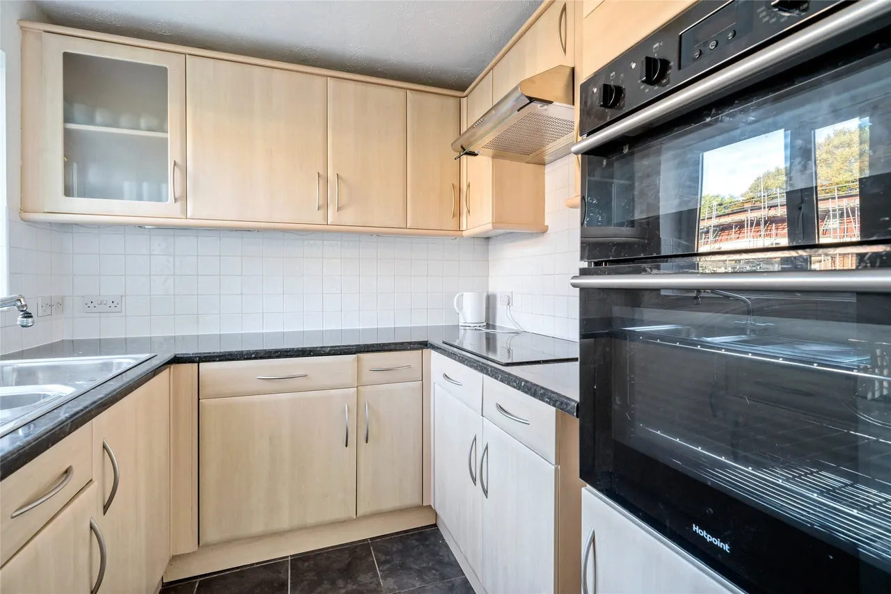 Wordsworth Drive, Cheam, SM3 8HH, photo 8
