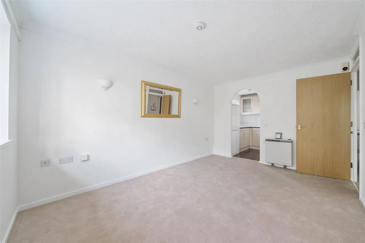 Wordsworth Drive, Cheam, SM3 8HH, photo 6