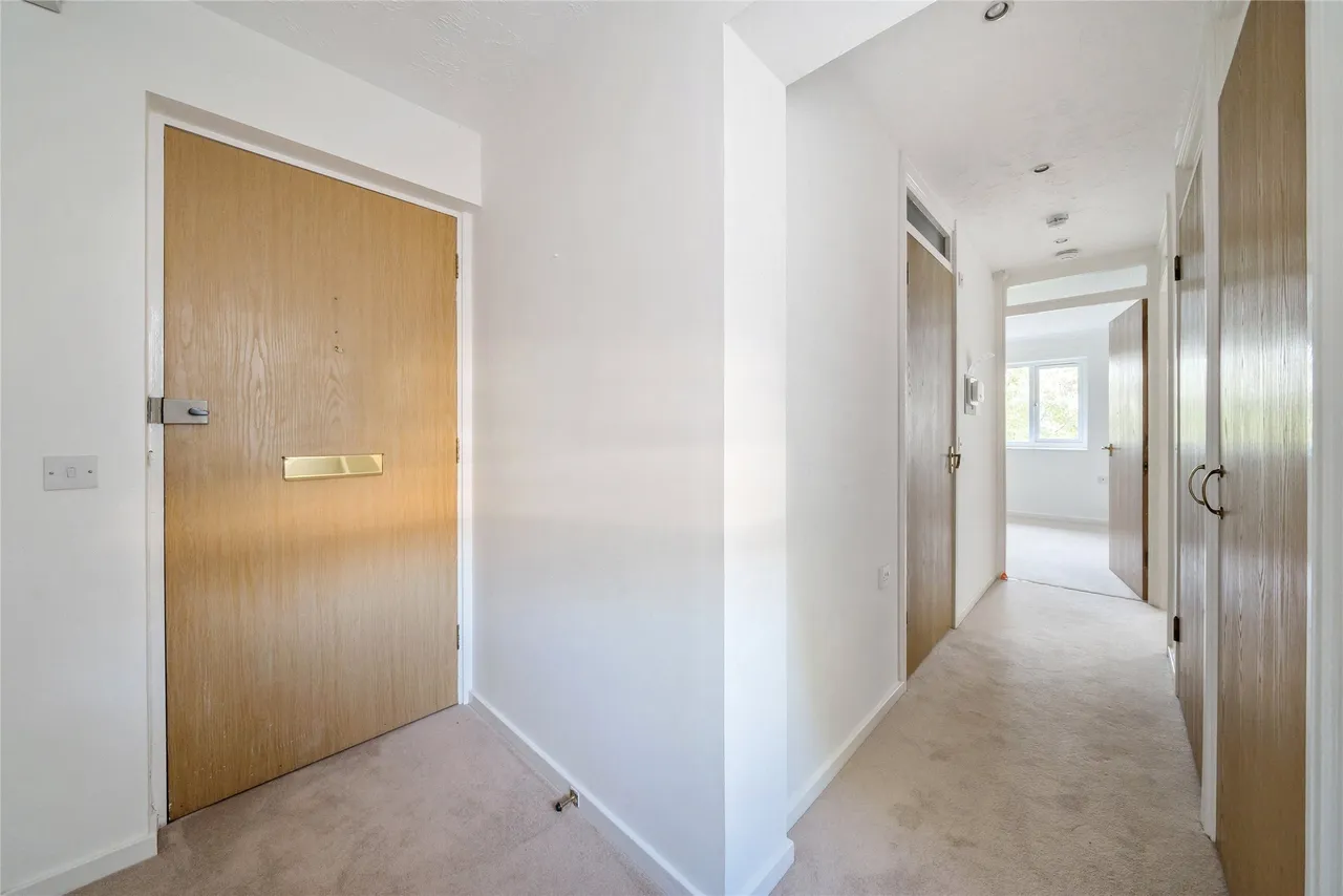 Wordsworth Drive, Cheam, SM3 8HH, photo 15