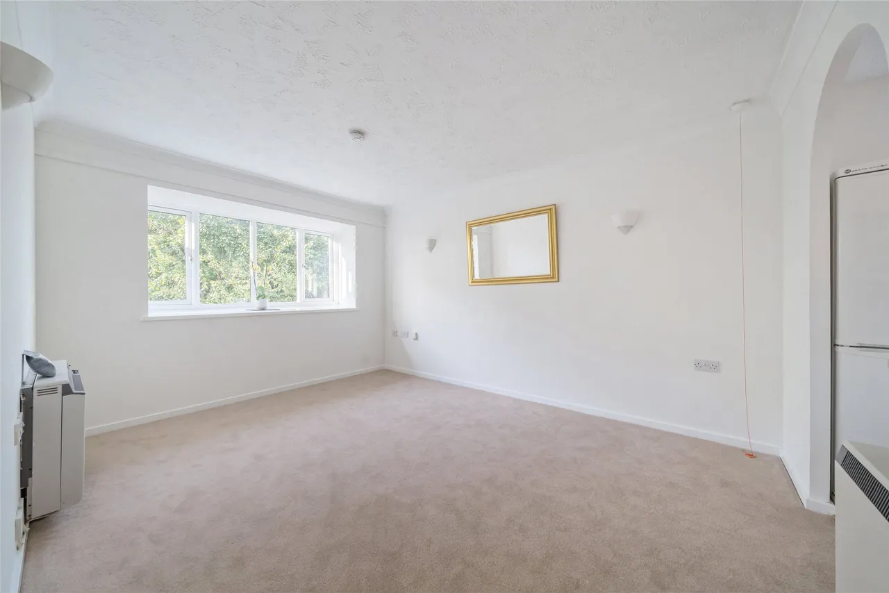 Wordsworth Drive, Cheam, SM3 8HH, photo 13