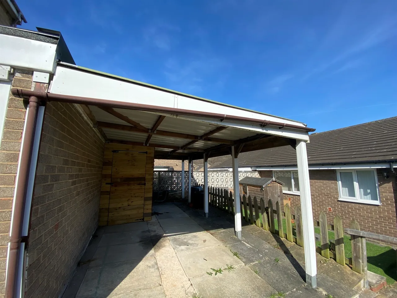 2 bed house for sale, High Brooms, Huddersfield, HD2