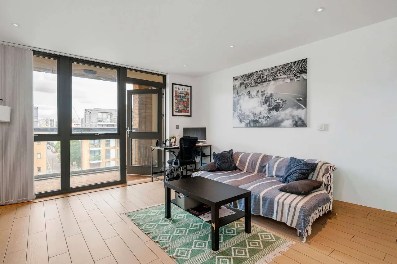 Canalside Square, Islington, N1, photo 5