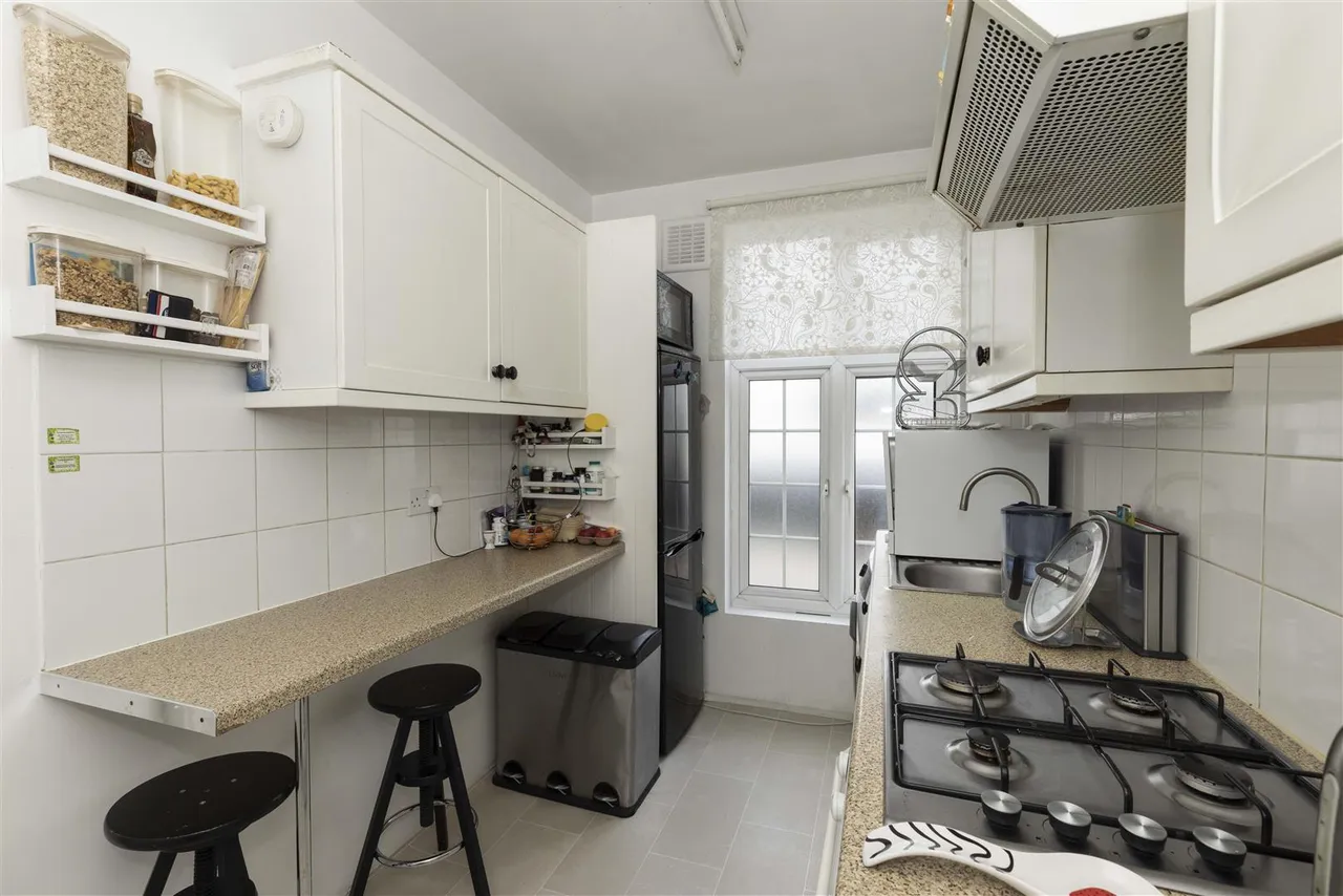 Colston Road, East Sheen, SW14, photo 7
