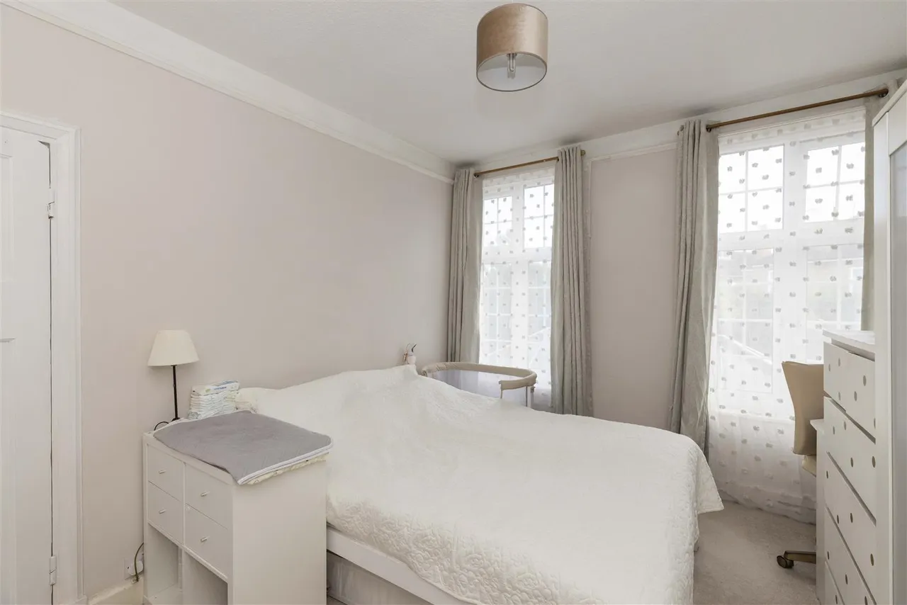 Colston Road, East Sheen, SW14, photo 4