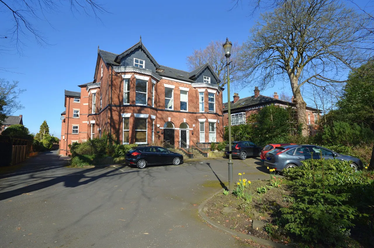 Thorn Bank Lodge, Stockport, photo 6