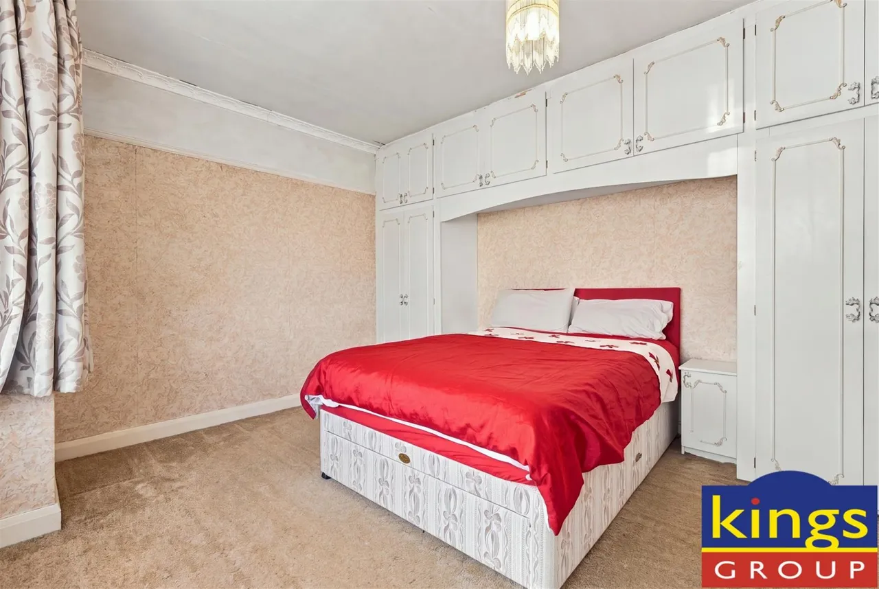 Devonia Gardens, Edmonton, N18, photo 11