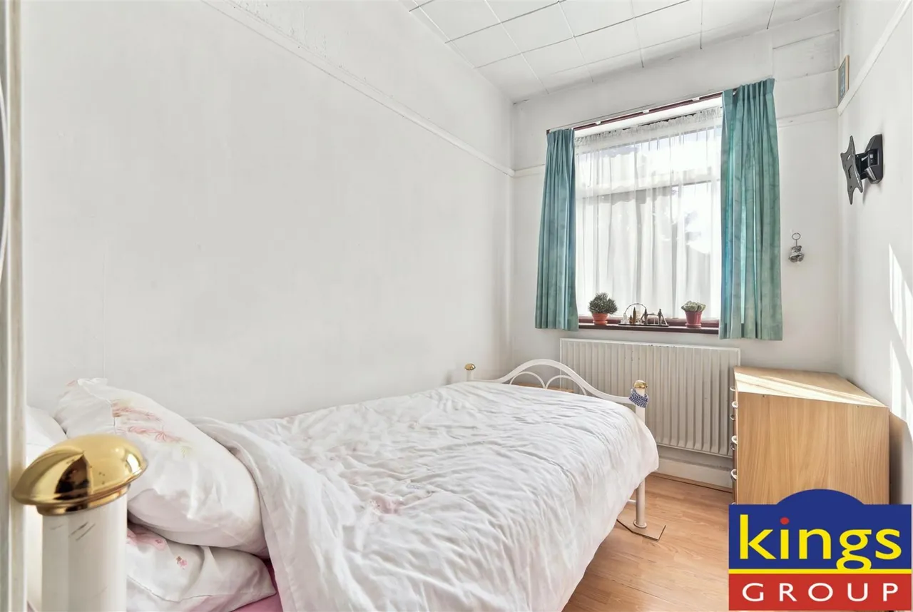 Devonia Gardens, Edmonton, N18, photo 10
