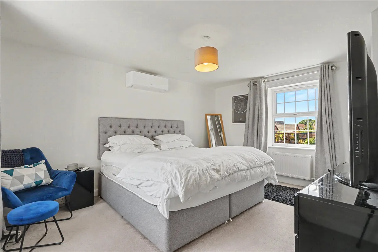Berwick Court, Poringland, Norwich, Norfolk, NR14, photo 9