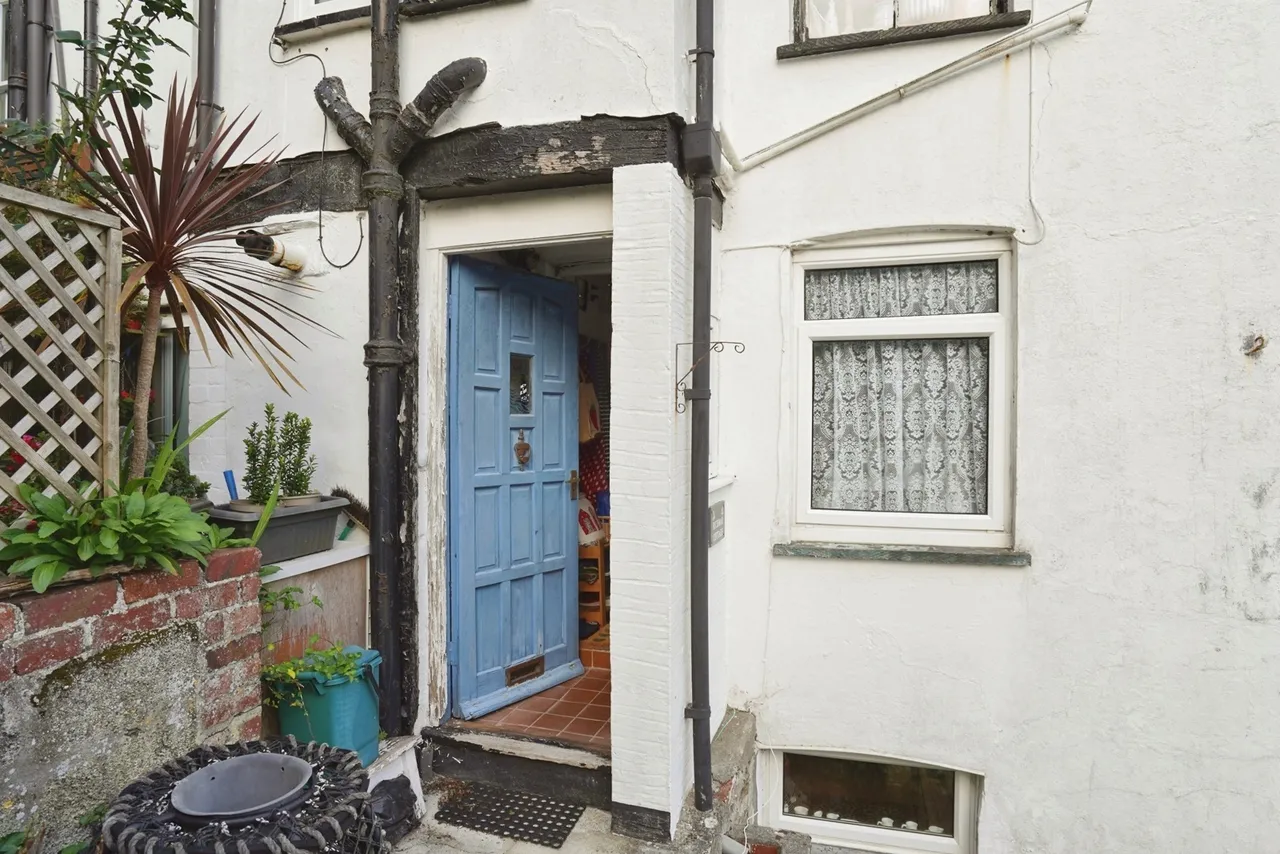 Chapel Ground, Looe, PL13, photo 27