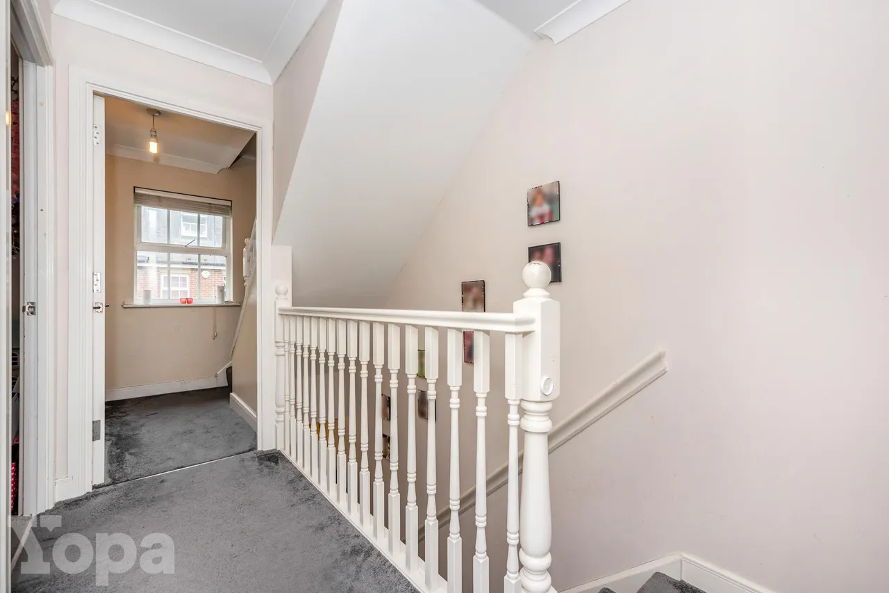 Reed Court, Greenhithe, DA9, photo 14