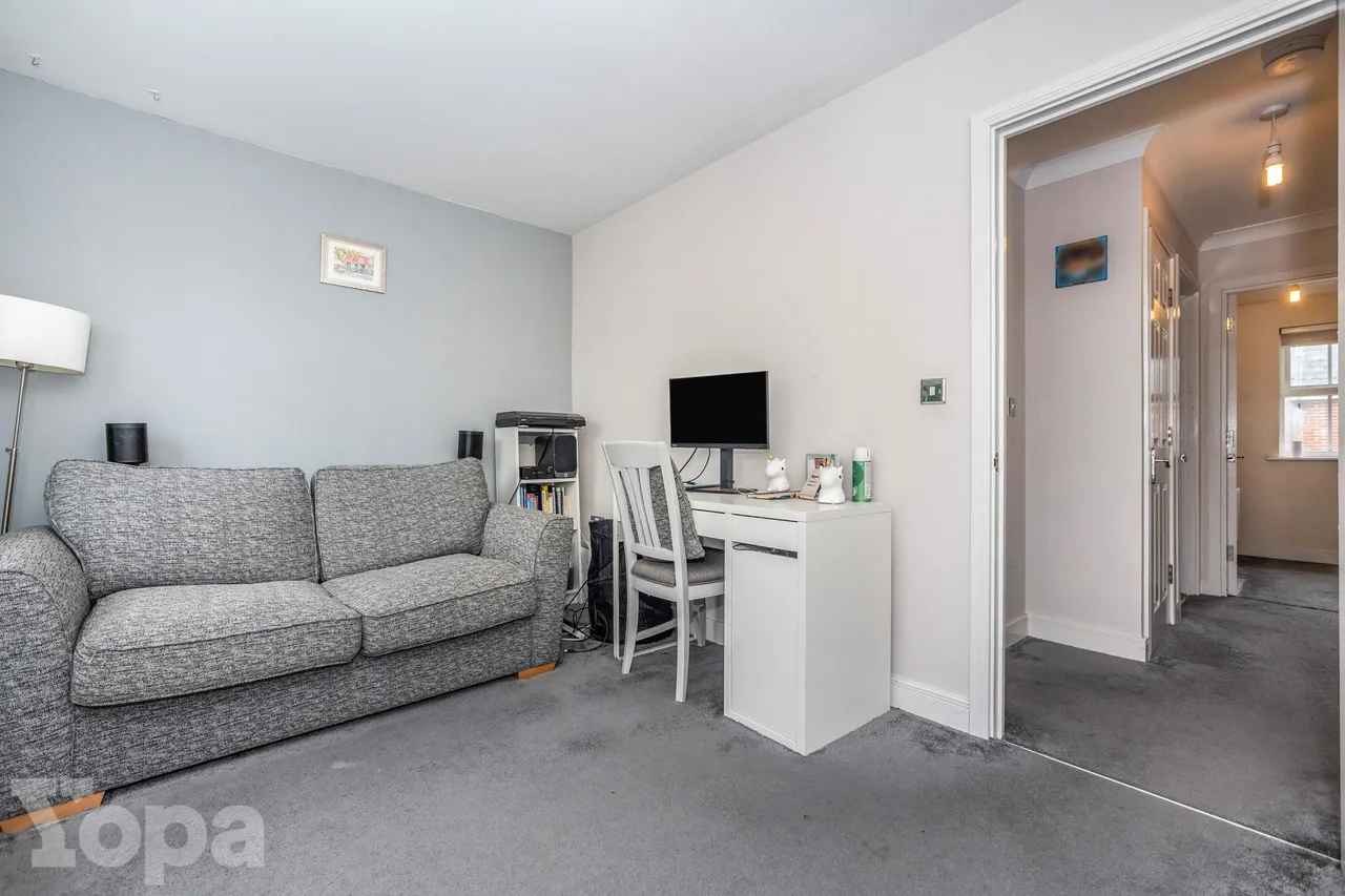 Reed Court, Greenhithe, DA9, photo 11