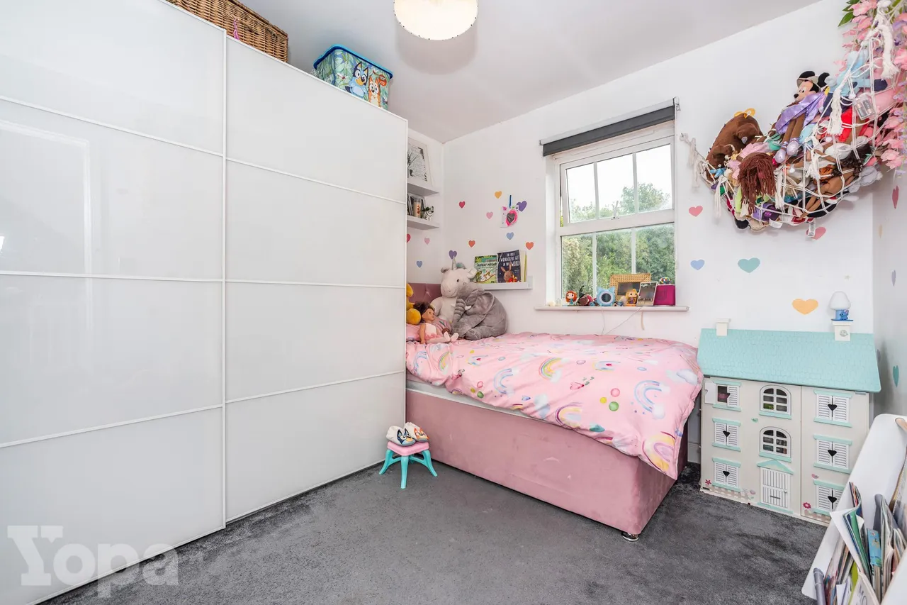 Reed Court, Greenhithe, DA9, photo 12