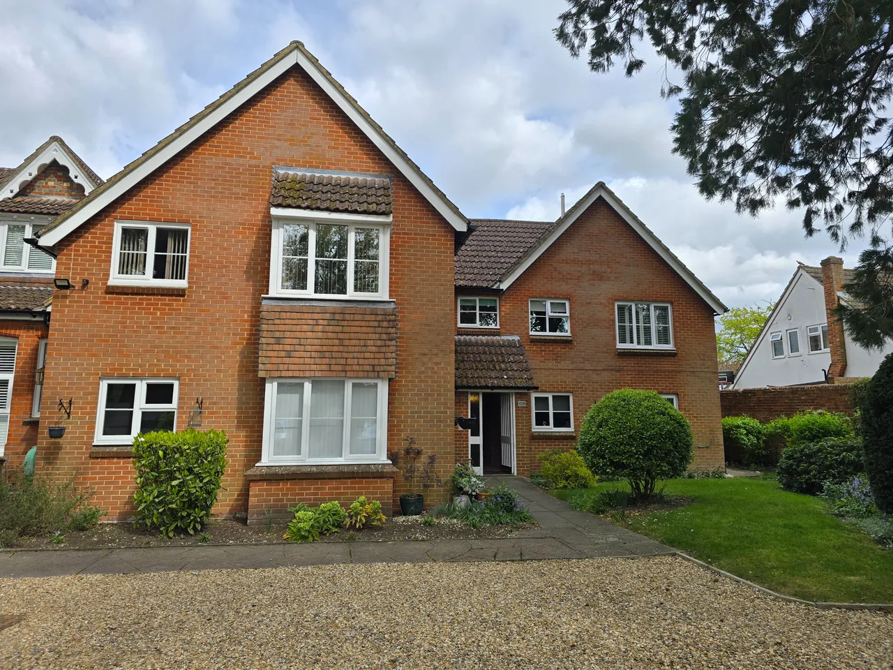 2 bed flat for sale — Glenapp Grange, Mortimer Common, RG7