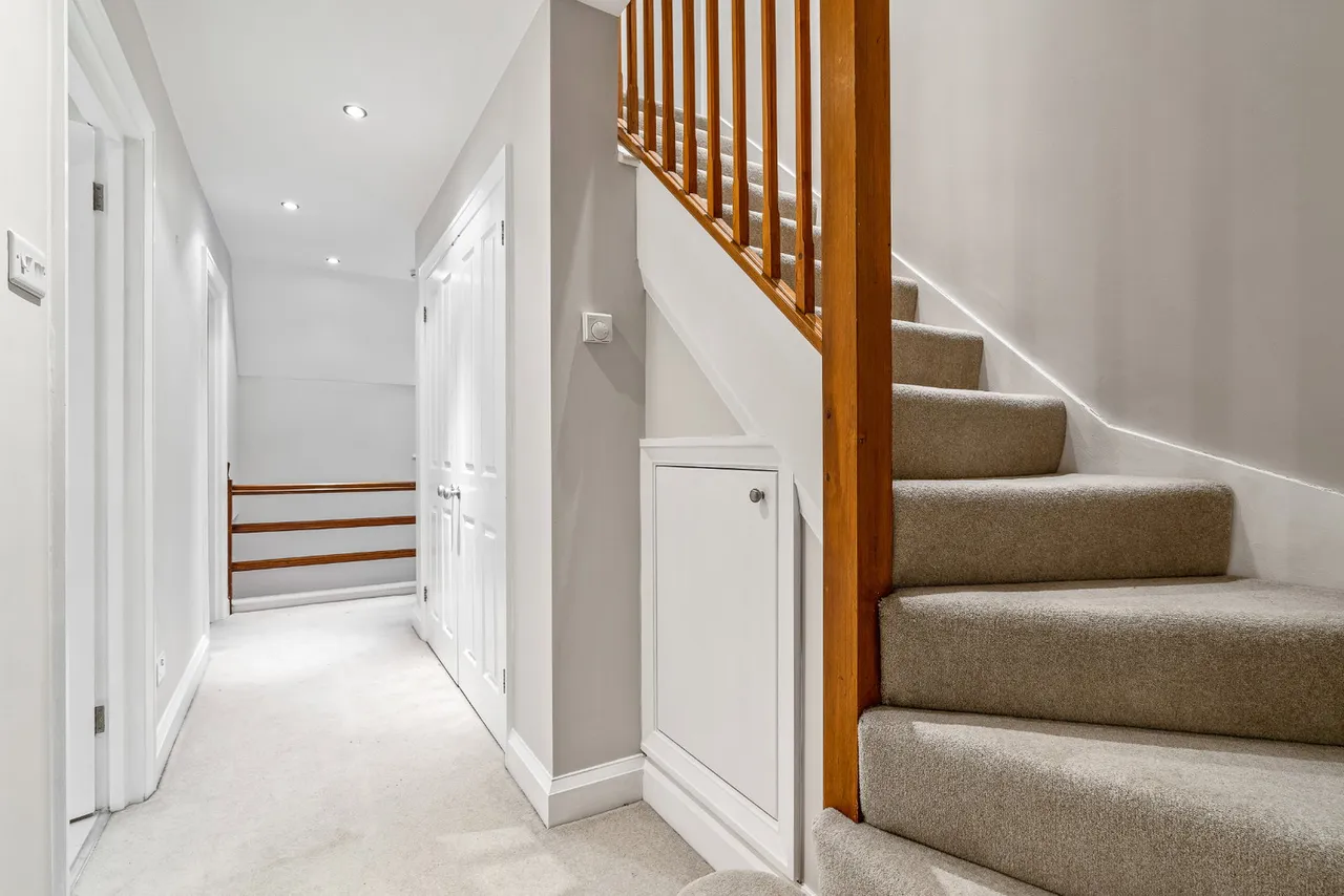 The Orchard, Welwyn Garden City, AL8 7PL, photo 8