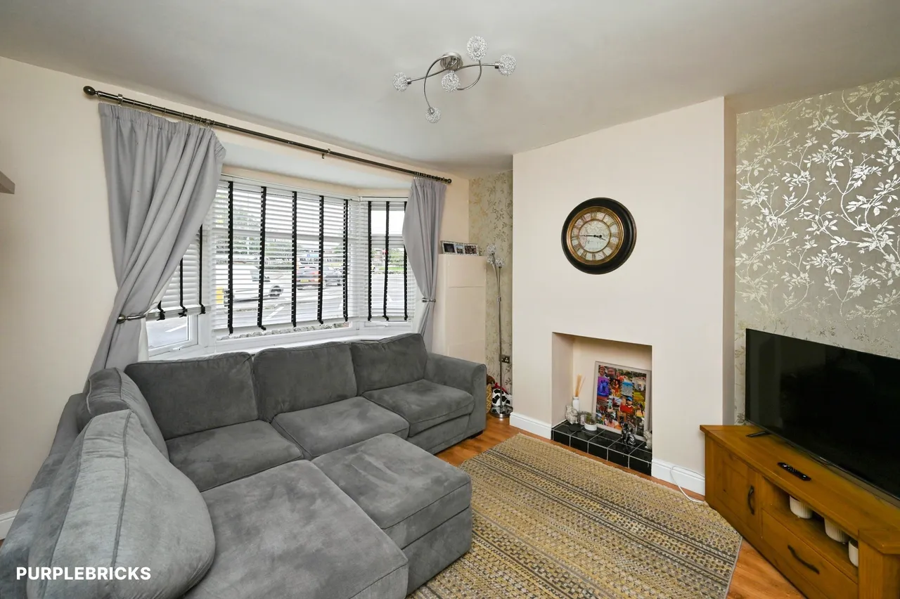 Priestsic Road, Sutton-In-Ashfield, NG17, photo 3