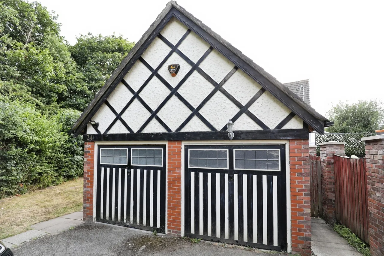 Claremont Close, Northwich, CW9, photo 18