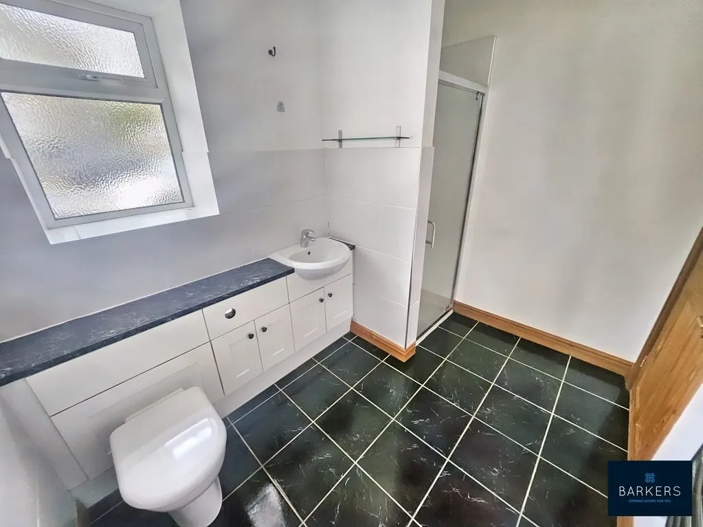 Oxford Road, Gomersal BD19 4LB, photo 9