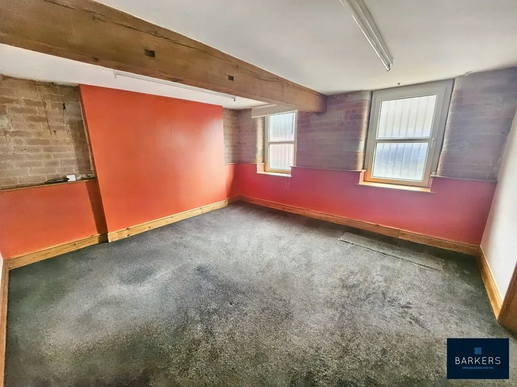 Oxford Road, Gomersal BD19 4LB, photo 13