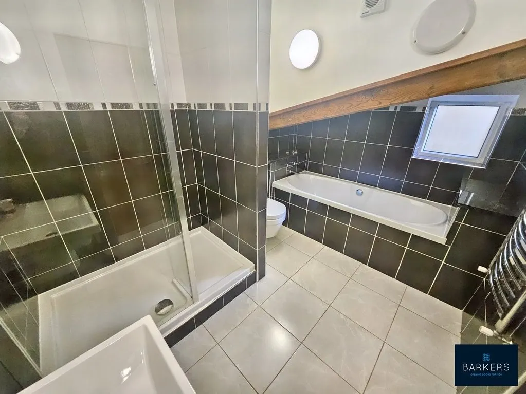 Oxford Road, Gomersal BD19 4LB, photo 16