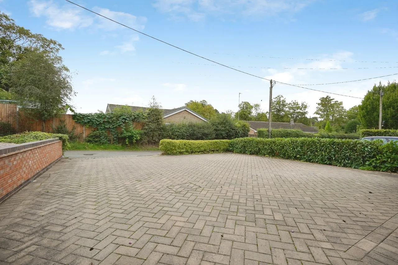 Hall Lane, Packington, LE65, photo 20