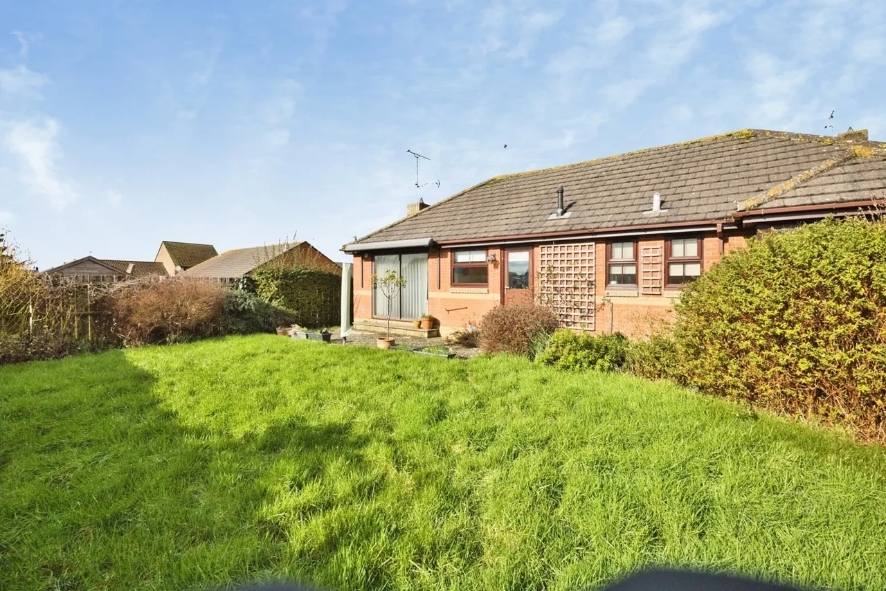 3 bed house for sale, Bridge Rise, Martock, TA12
