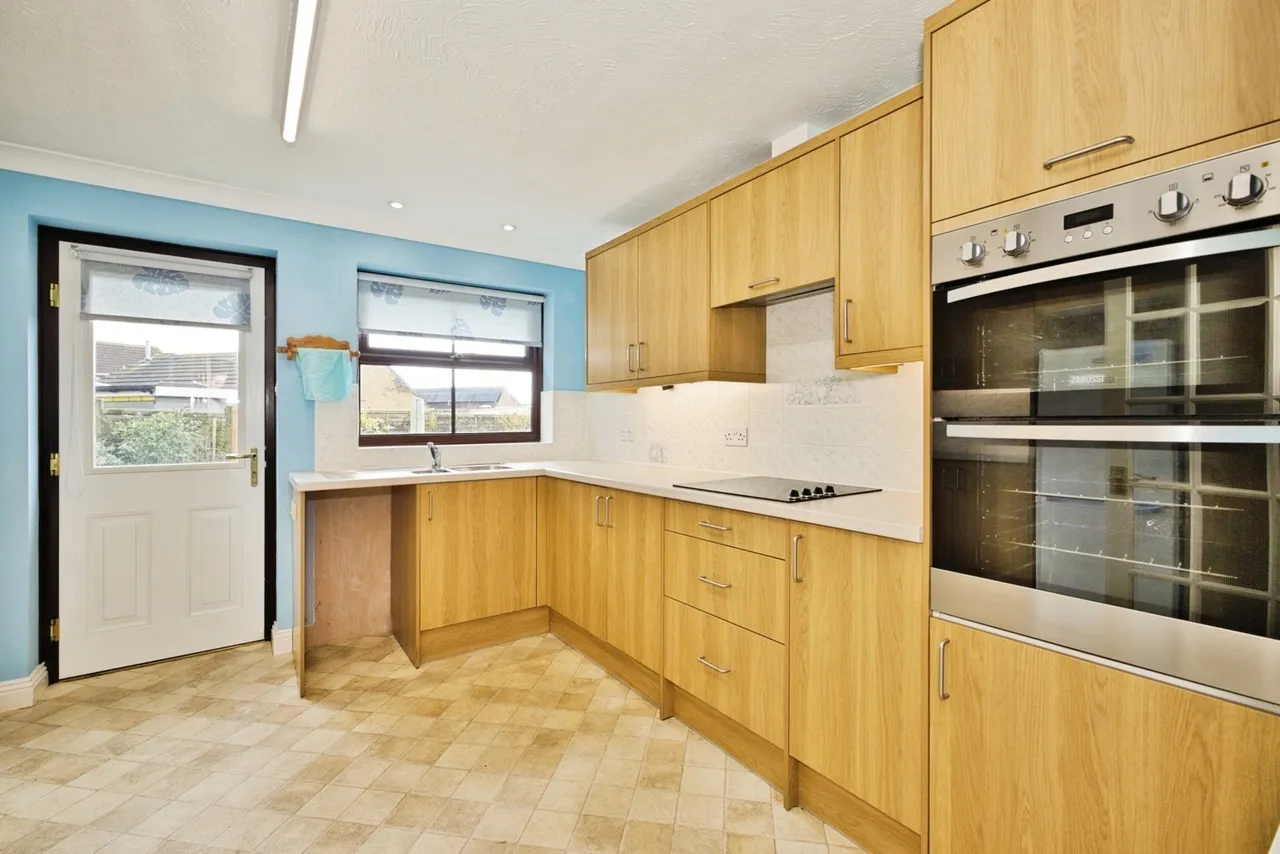 Bridge Rise, Martock, TA12, photo 6