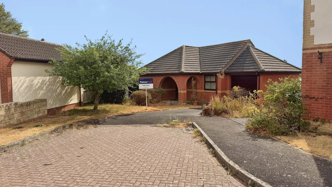 Bridge Rise, Martock, TA12, photo 18