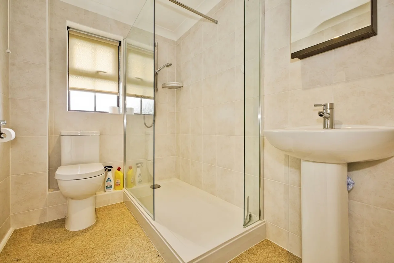 Bridge Rise, Martock, TA12, photo 15