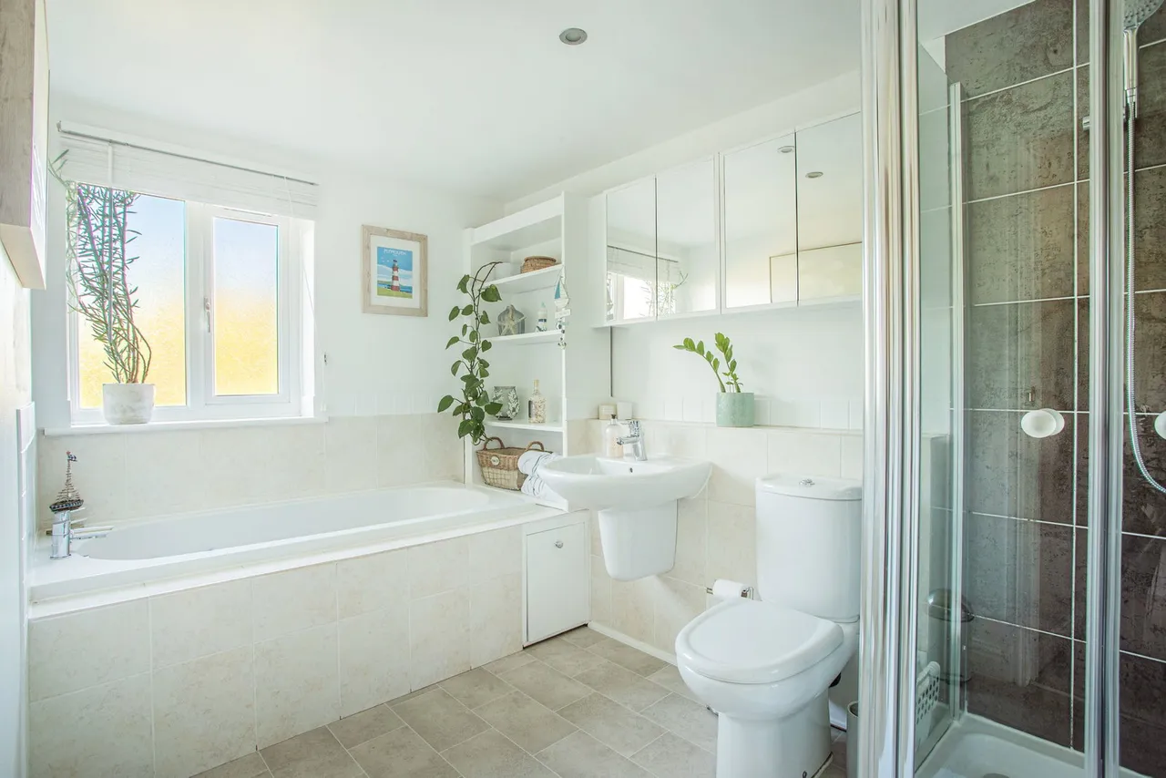 Kingswood, Wotton-under-Edge, photo 29