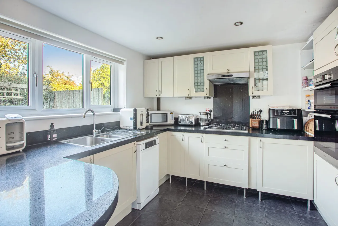 Kingswood, Wotton-under-Edge, photo 21