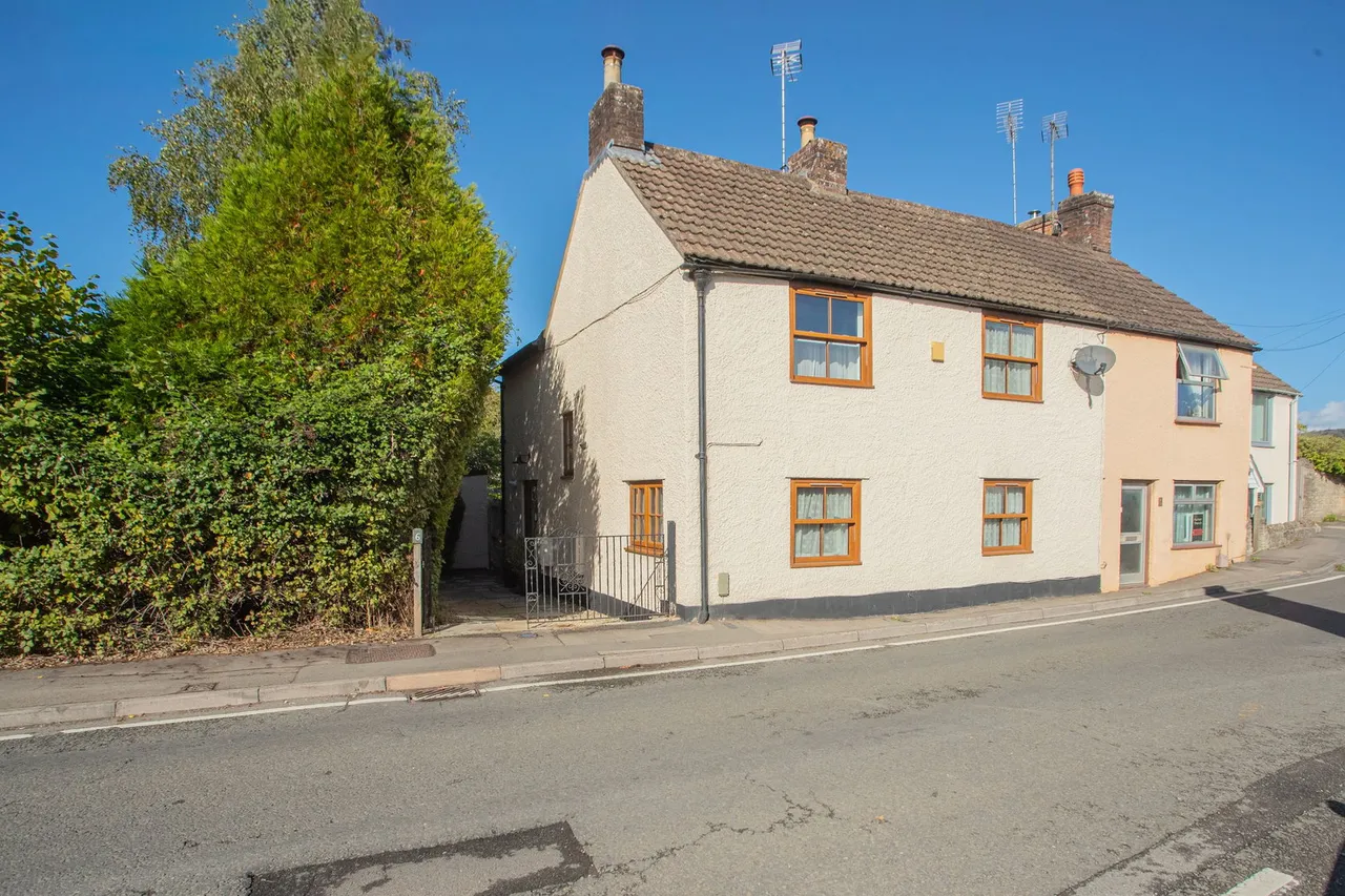 Kingswood, Wotton-under-Edge, photo 33