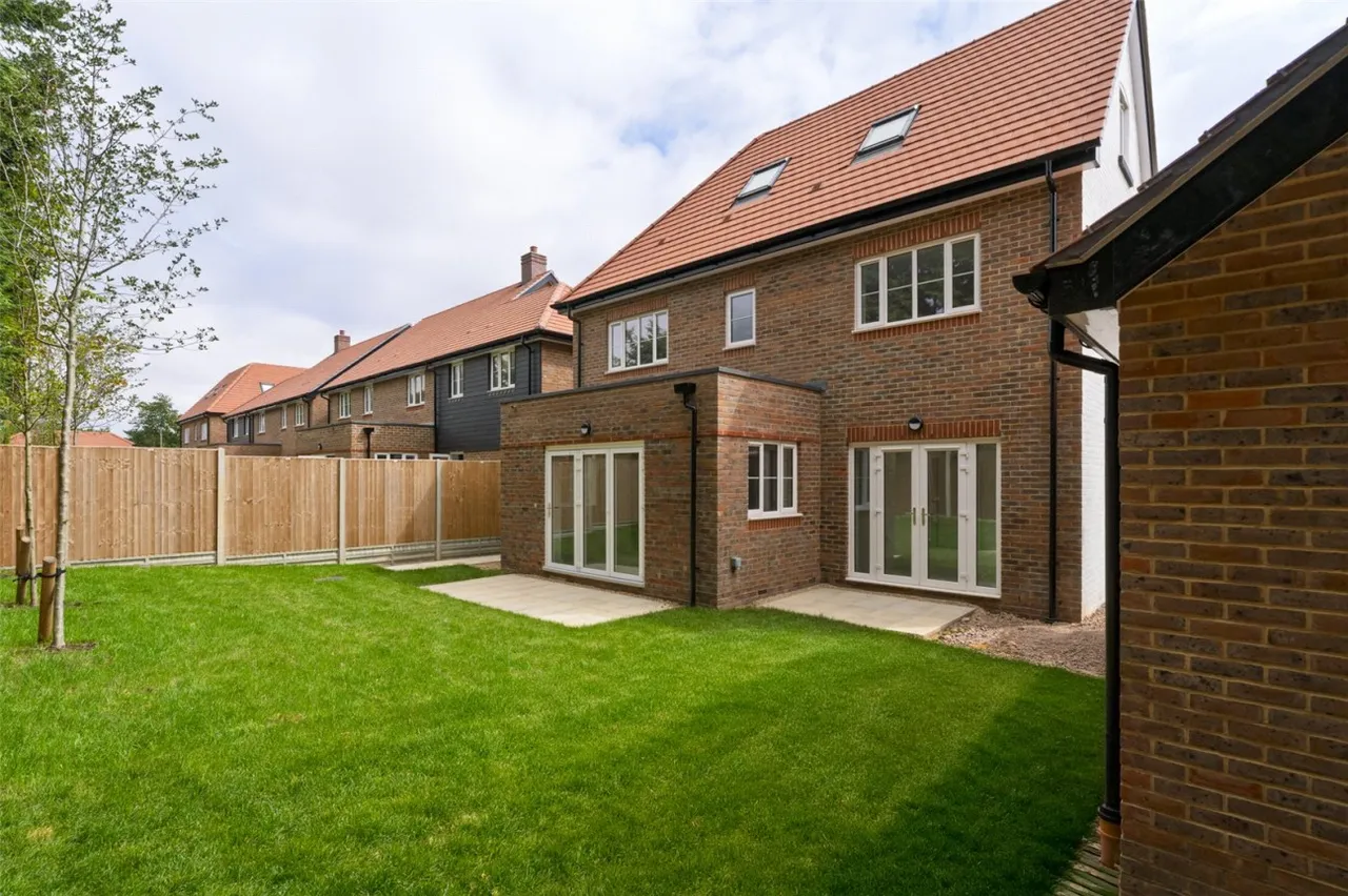 Angmering, BN16, photo 8