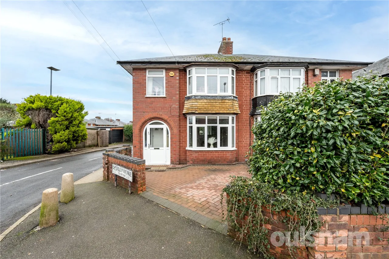 3 bed house for sale — Ashill Road, Rednal, Birmingham, West Midlands, B45 9RB