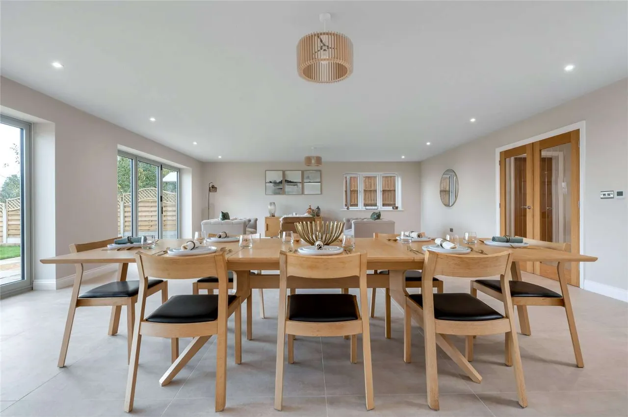 Leicester Road, Tilton on the Hill, LE7, photo 6