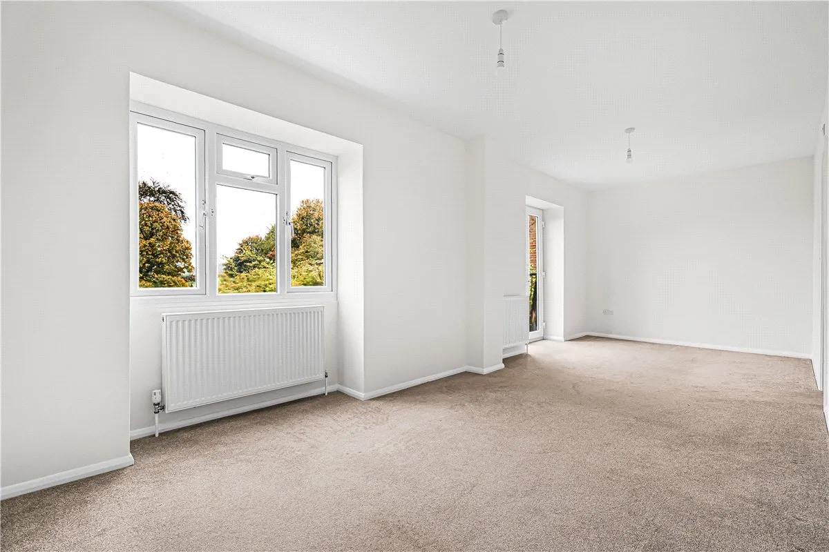 Bacombe Lane, Wendover, HP22, photo 9