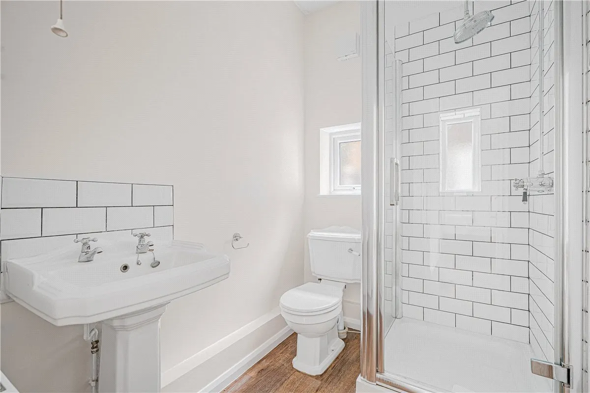 Bacombe Lane, Wendover, HP22, photo 8