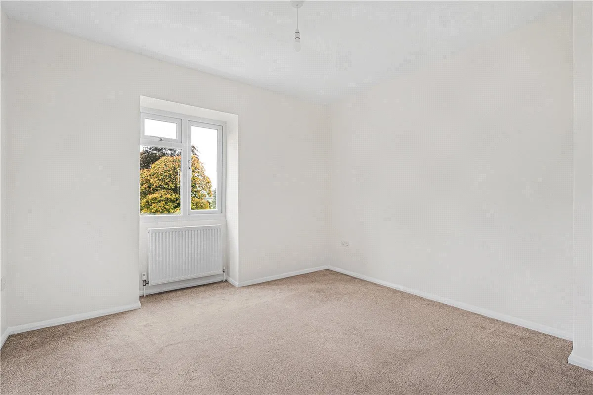 Bacombe Lane, Wendover, HP22, photo 12