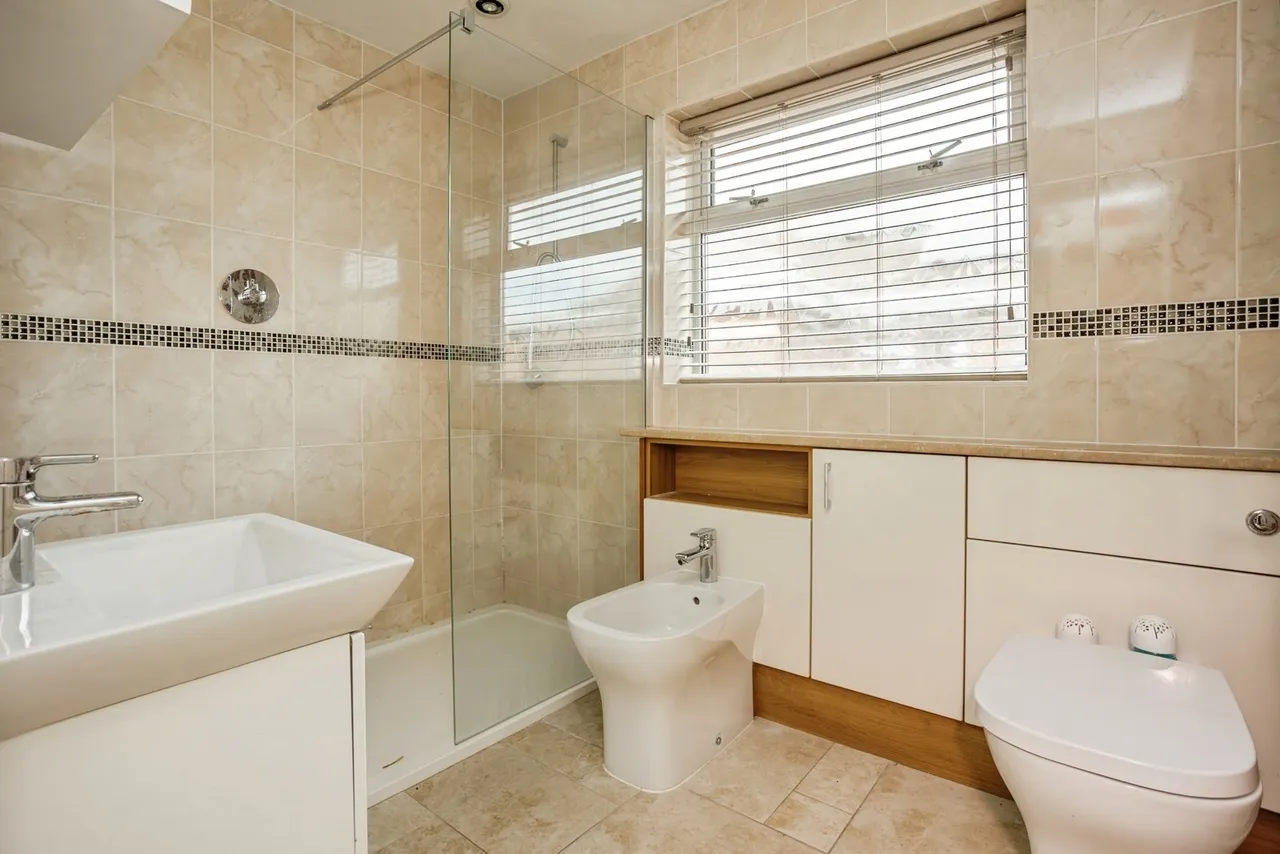 Fleming Avenue, Bottesford, NG13, photo 6