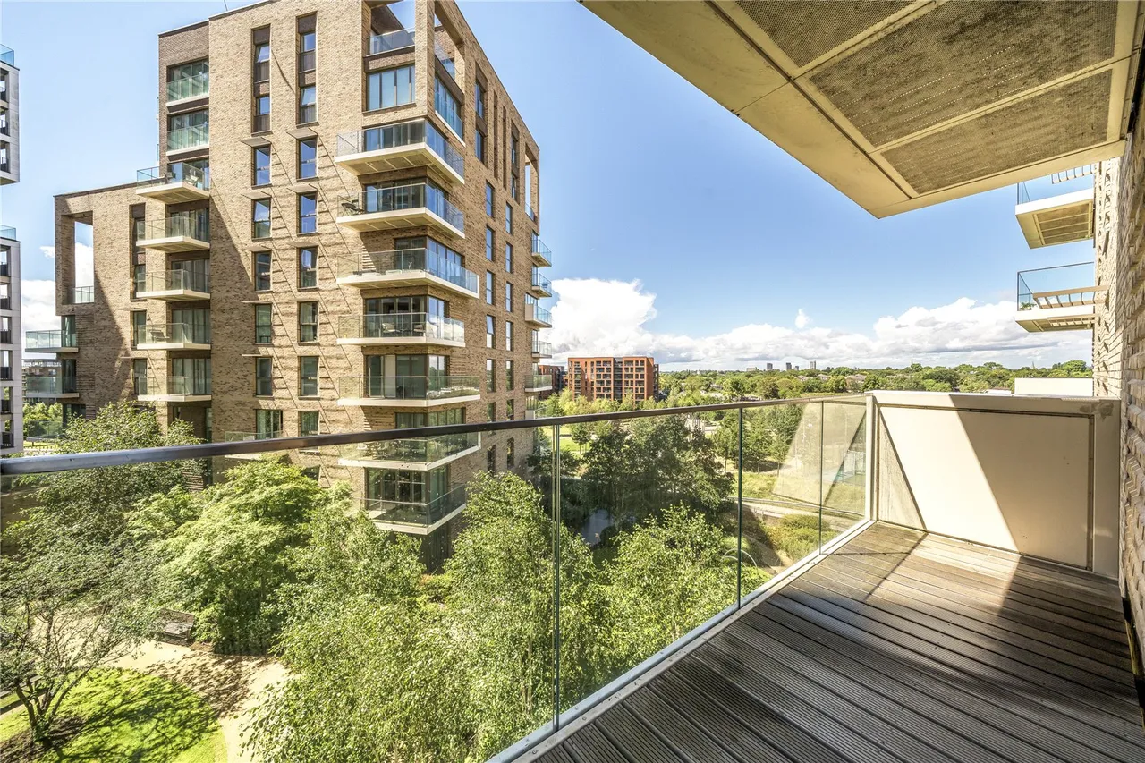 Kidbrooke Park Road, Kidbrooke Village, London, SE3 9FY, photo 6