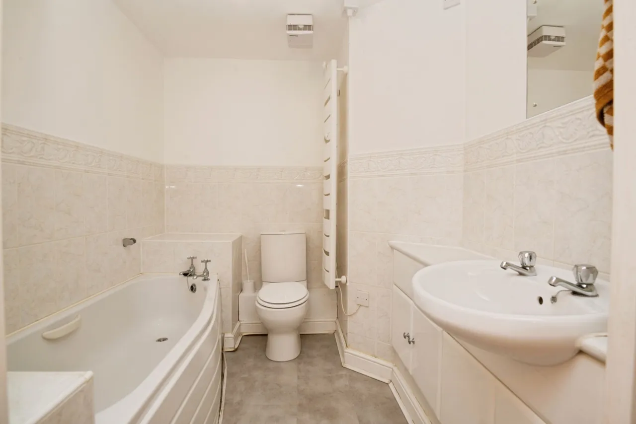 Rimini House, Ffordd Garthorne, CF10, photo 5